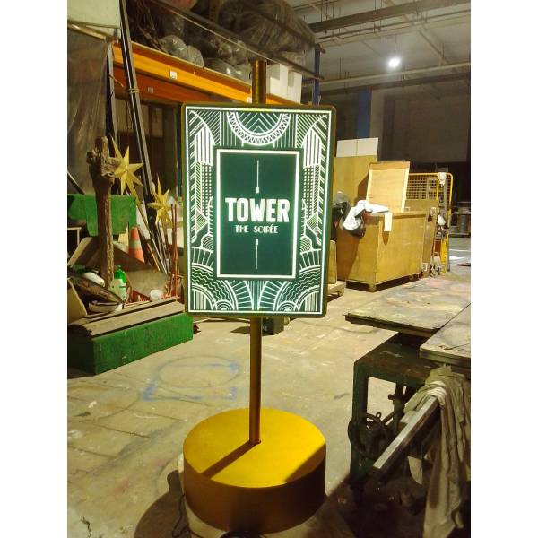 Arches, Barriers, Fencing, Signages & Stands