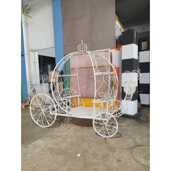 Romantic Horse Carriage